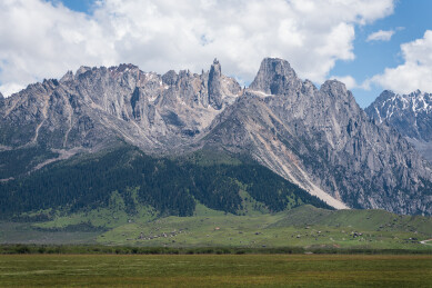 川西措普沟扎金甲博和扎金甲莫神山