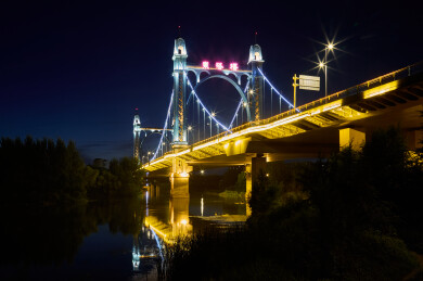 沈阳浑河上的东塔桥