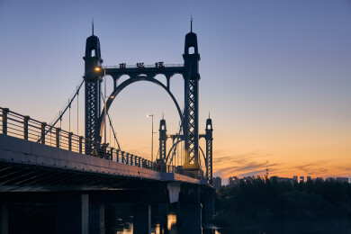 沈阳浑河上的东塔桥