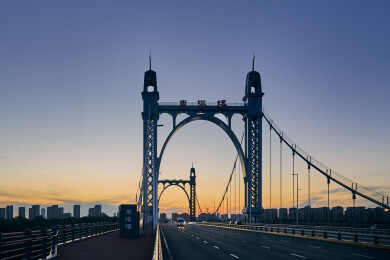 沈阳浑河上的东塔桥