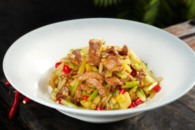 小炒黄牛肉