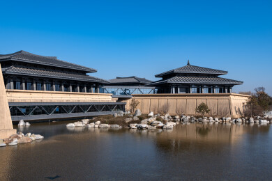 陕西历史博物馆秦汉馆外部秦汉风格仿古建筑