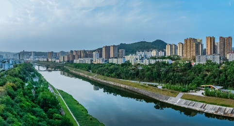 中国四川省巴中市主城区高楼大厦建筑