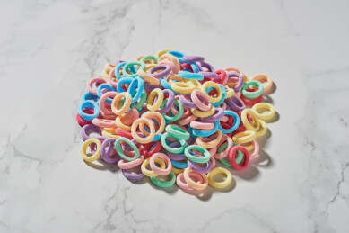 色彩丰富不伤发的桶装粗皮筋