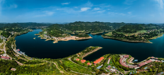 中国四川省南部县昇升钟湖山貌自然风光