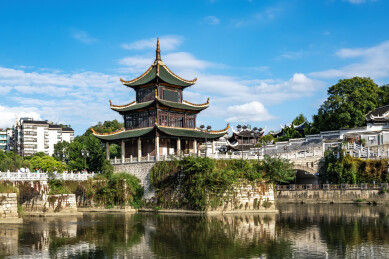 贵阳甲秀楼中式园林景观