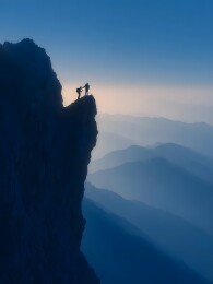 悬崖之上的帮助