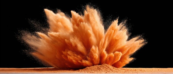 沙尘爆炸瞬间的壮丽景象