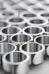 金属管材排列特写