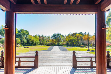 浙江绍兴天章寺中式建筑木结构门厅