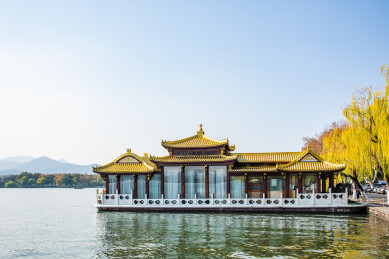 浙江杭州西湖孤山楼外楼画舫