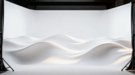 白色波浪形背景布