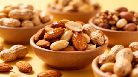 多样坚果清新美食场景