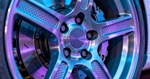 汽车轮毂炫彩汽车配件场景