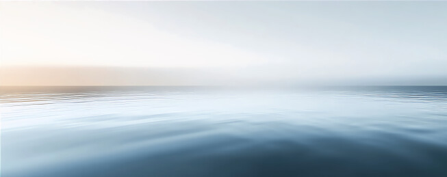 宁静水面的日出曙光商务背景