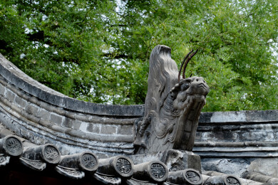 传统建筑屋脊上的脊兽