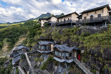 航拍望仙谷山间古村落旅行