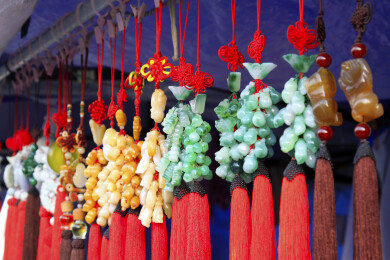 悬挂的中国风装饰挂件