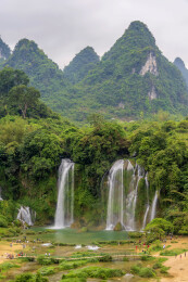 中国广西崇左大新县德天跨国瀑布景区风光
