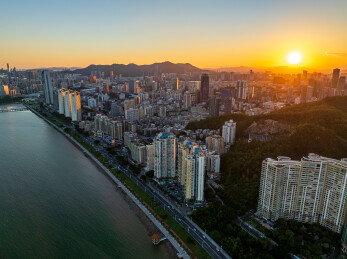 广东珠海情侣南路拱北湾航拍