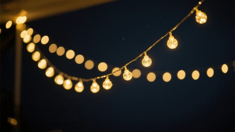 夜晚串灯温暖光效