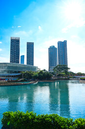 深圳海上世界海滨公园风光