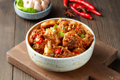 炒鸡块 
