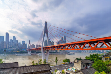 重庆渝中半岛东水门大桥    