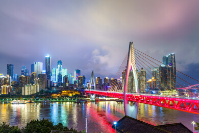 重庆渝中半岛东水门大桥    