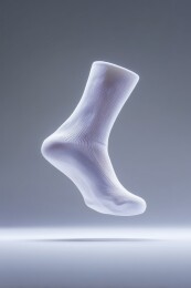 白背景一只白色袜子网店销售详情页图片3D
