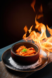 石窝火焰秘制羊腩       