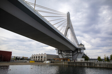 日本青森县青森市的城市风光