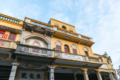中国广东珠海市斗门区斗门旧街骑楼建筑风貌