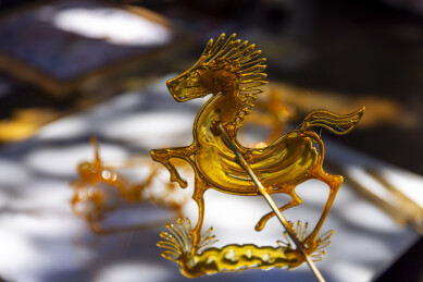 手工非遗糖画糖画马成品展示