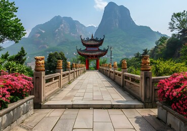 中国山区风景中的石桥通往中国宝塔