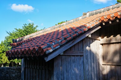日本冲绳县那霸市，玉陵东哨所（東の御番所