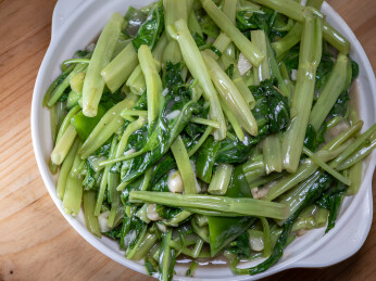 广式椒丝腐乳炒通菜特写