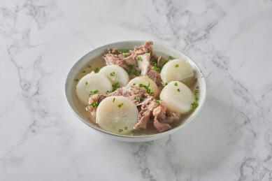 美味养生的经典猪尾骨萝卜汤