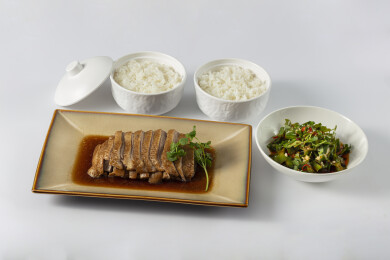 卤鸭肉四角豆米饭套餐