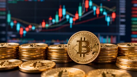 比特币与金融图表展示