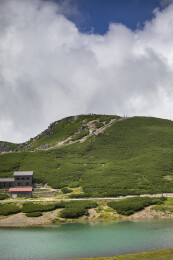 日本岐阜县高山市乘鞍岳叠平的风光
