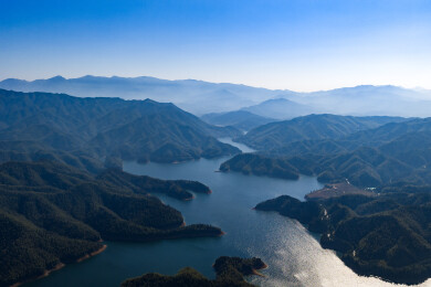 航拍江西萍乡芦溪狗脑寨与山口岩水库