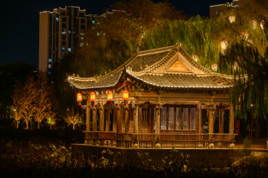 唐山市惠丰湖公园中式凉亭夜景