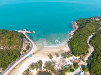 深圳大鹏半岛山海相连海岸线风光