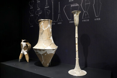三星堆博物馆陶盉陶子母口壶及陶高柄豆形器