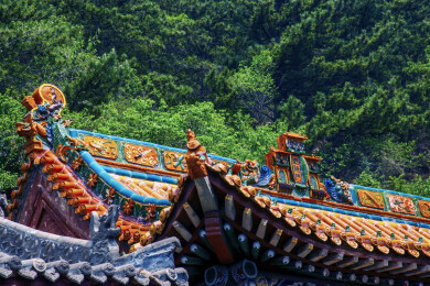 中国山西北岳恒山寺院造型优美房檐