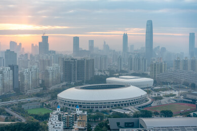 深圳市笔架山公园俯瞰城市日出景观