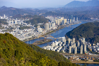 杭州建德新安江城区全景俯瞰