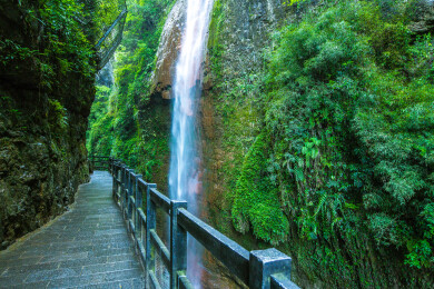 中国湖北省恩施大峡谷云龙地缝景区自然景观
