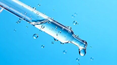 滴管精华美妆主视觉